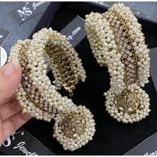 Stylish Zarcon Gajra Pearl Set With Crystal Bangle &amp; Earring Fashion Design